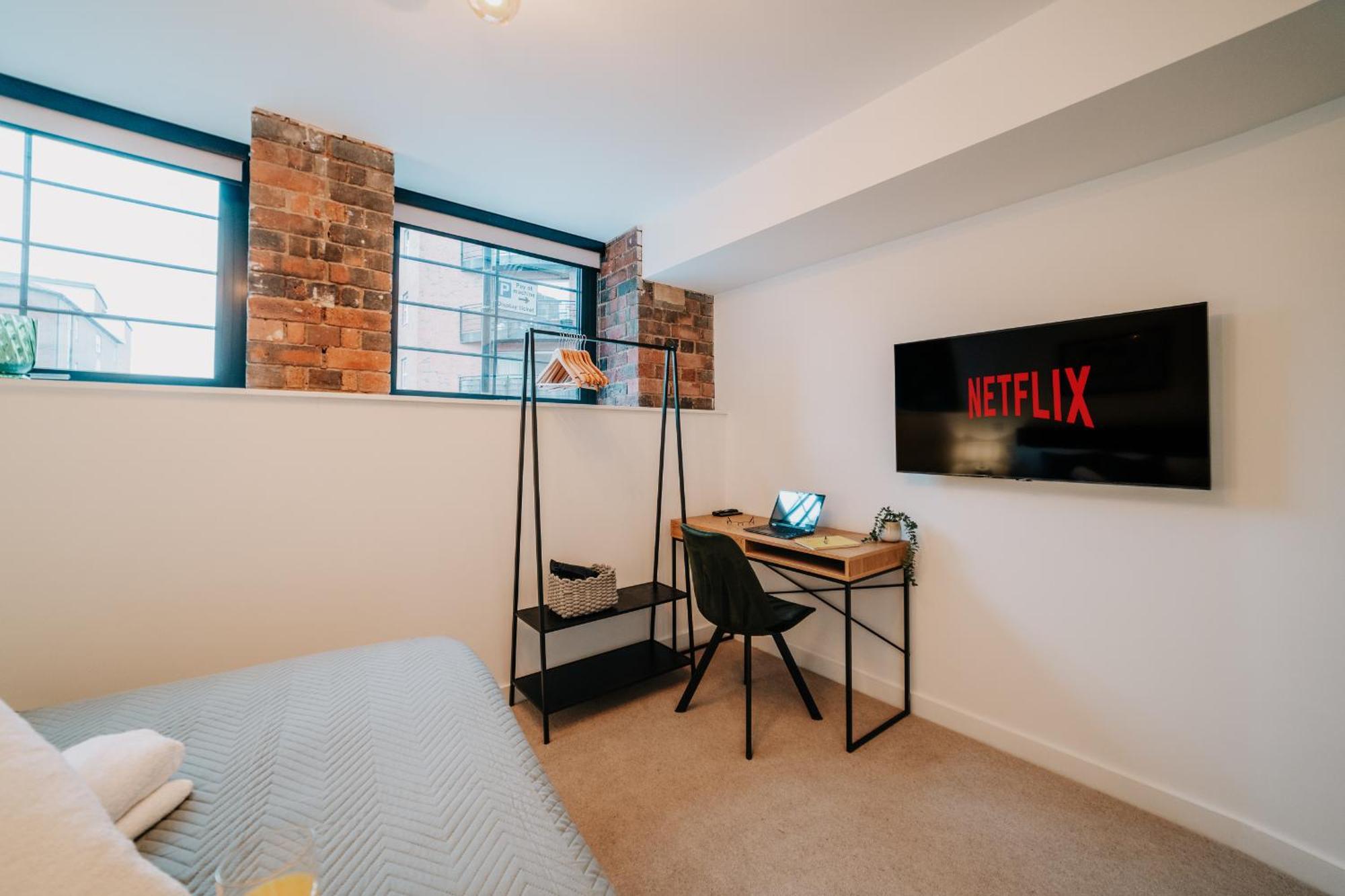Grade II Listed Unique City Gem, City Centre, Fast Wifi, Contractors, Family 버밍엄 외부 사진