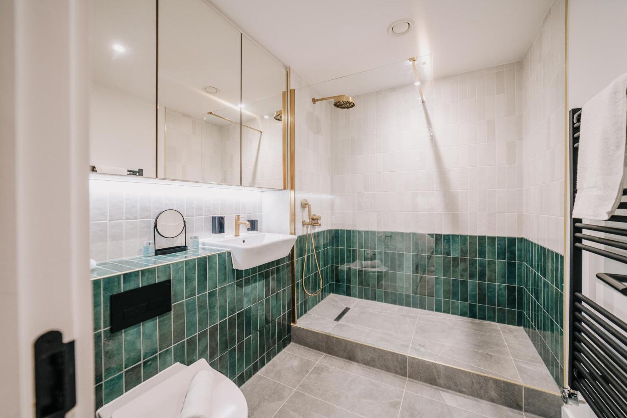 Grade II Listed Unique City Gem, City Centre, Fast Wifi, Contractors, Family 버밍엄 외부 사진